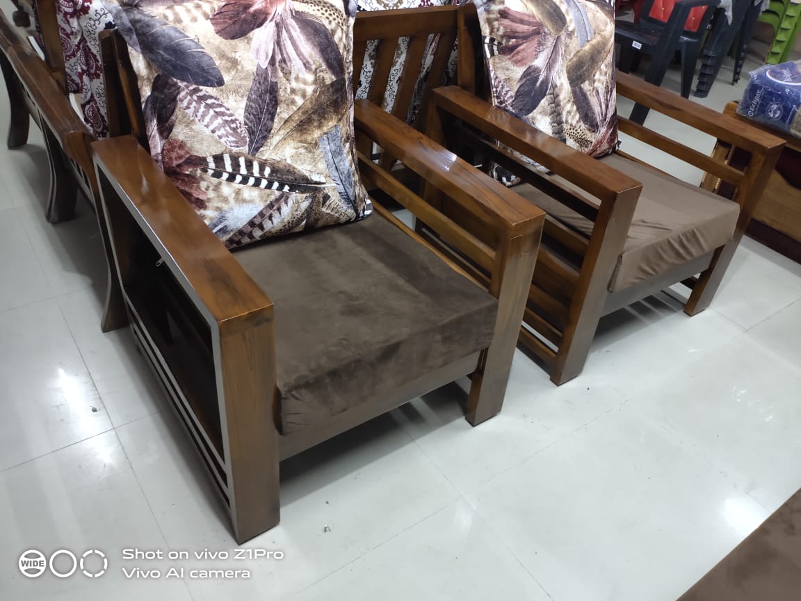 WOODEN SOFA SET